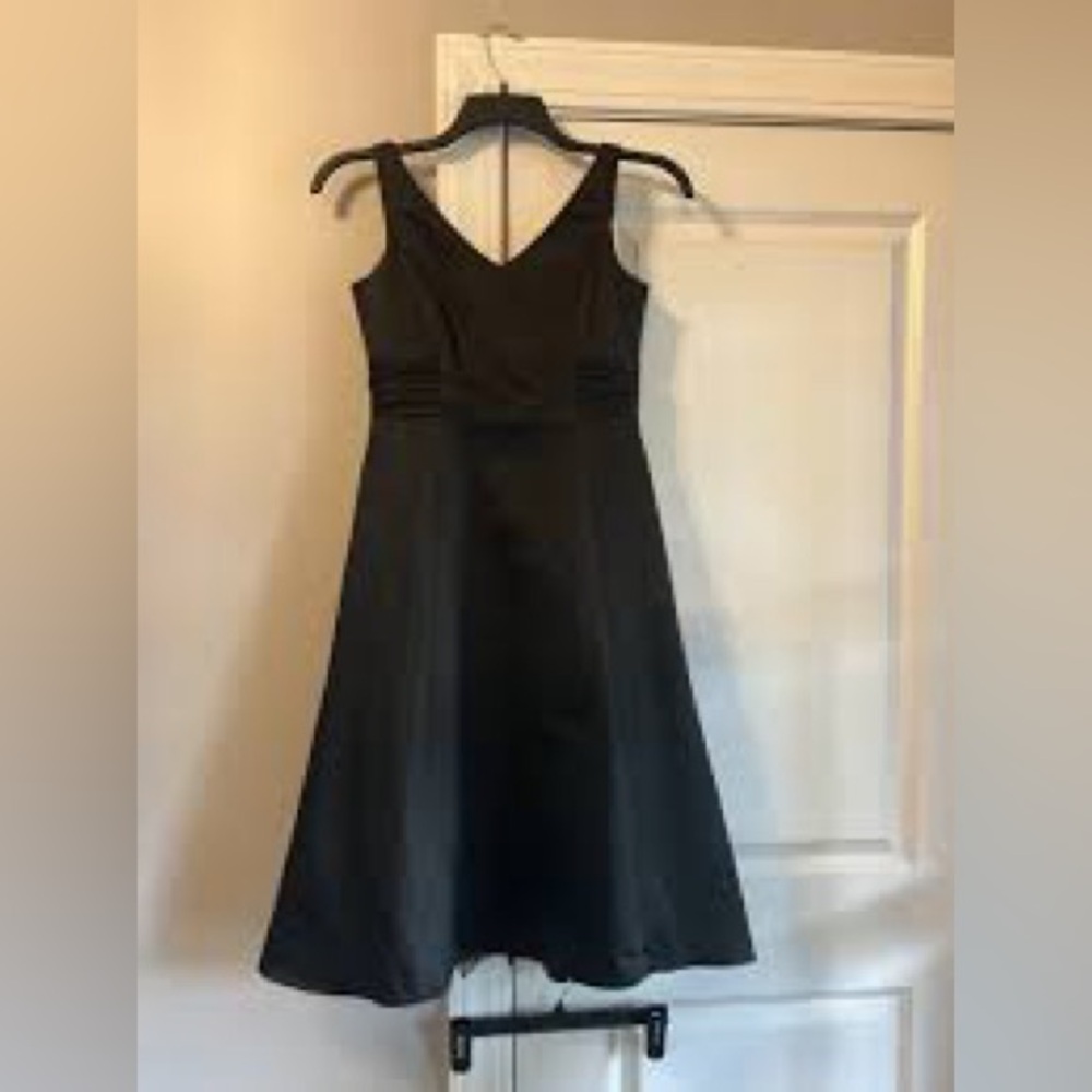 black taffeta fit-and-flare dress David's Bridal Sz 10‎
